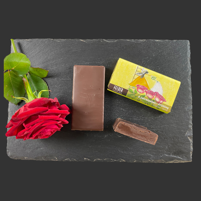 Rosenöl Schokolade, Dunkle Schokolade, Gefüllte Schokolade, Rosen Schokolade, Handgemachte Schokolade, Regional, Schokolade aus Österreich, Schokolade aus der Steiermark